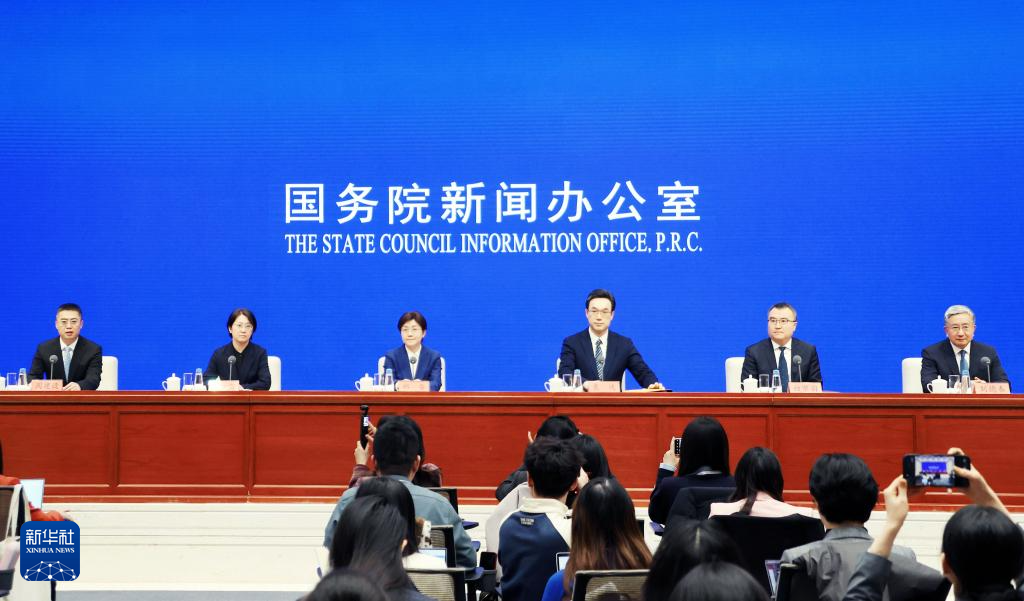 “十五五”规划纲要草案：将成果评价作为科技项目验收的重要依据